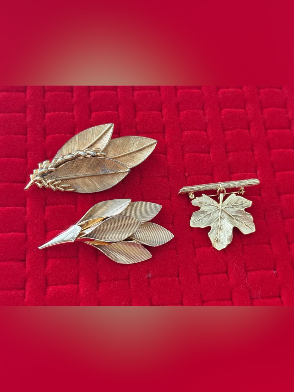 Vintage Statement Gold Tone Leaf Brooch Lot - Elegant Women’s Jewelry